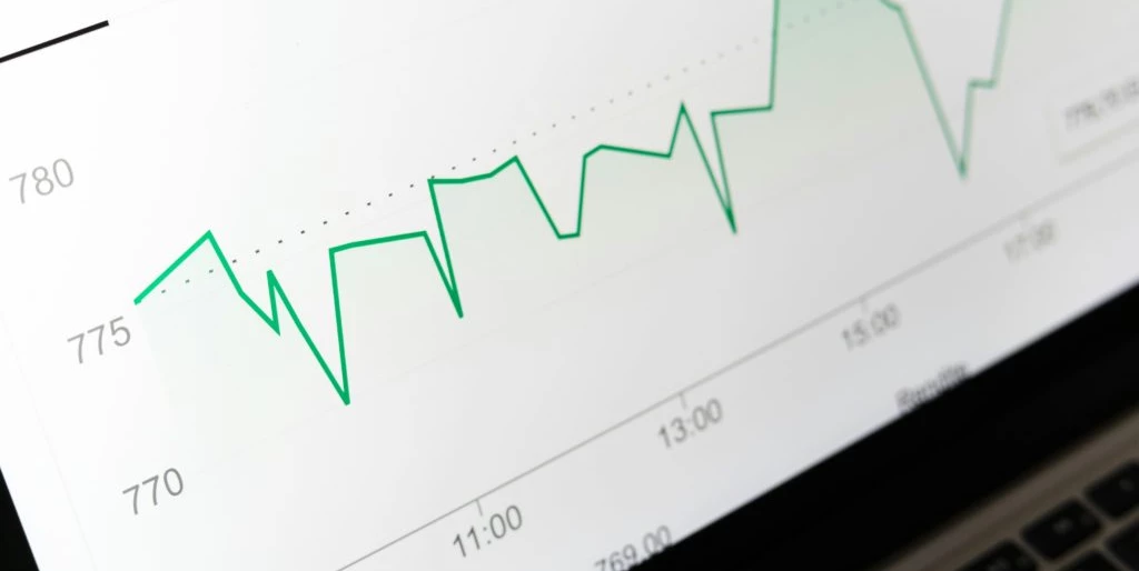 https://cms.pracuj.pl/content/uploads/2025/07/markus-winkler-IrRbSND5EUc-unsplash-1024x683.jpg