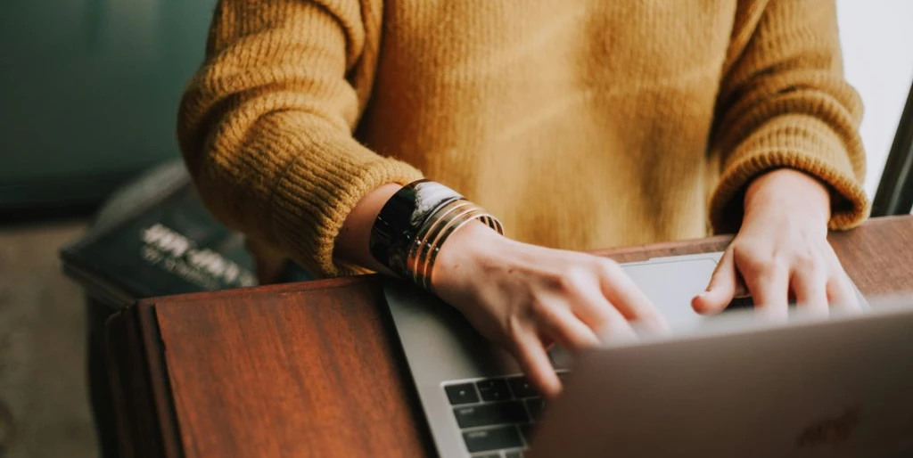 https://cms.pracuj.pl/content/uploads/2026/02/christin-hume-Hcfwew744z4-unsplash-1024x683.jpg